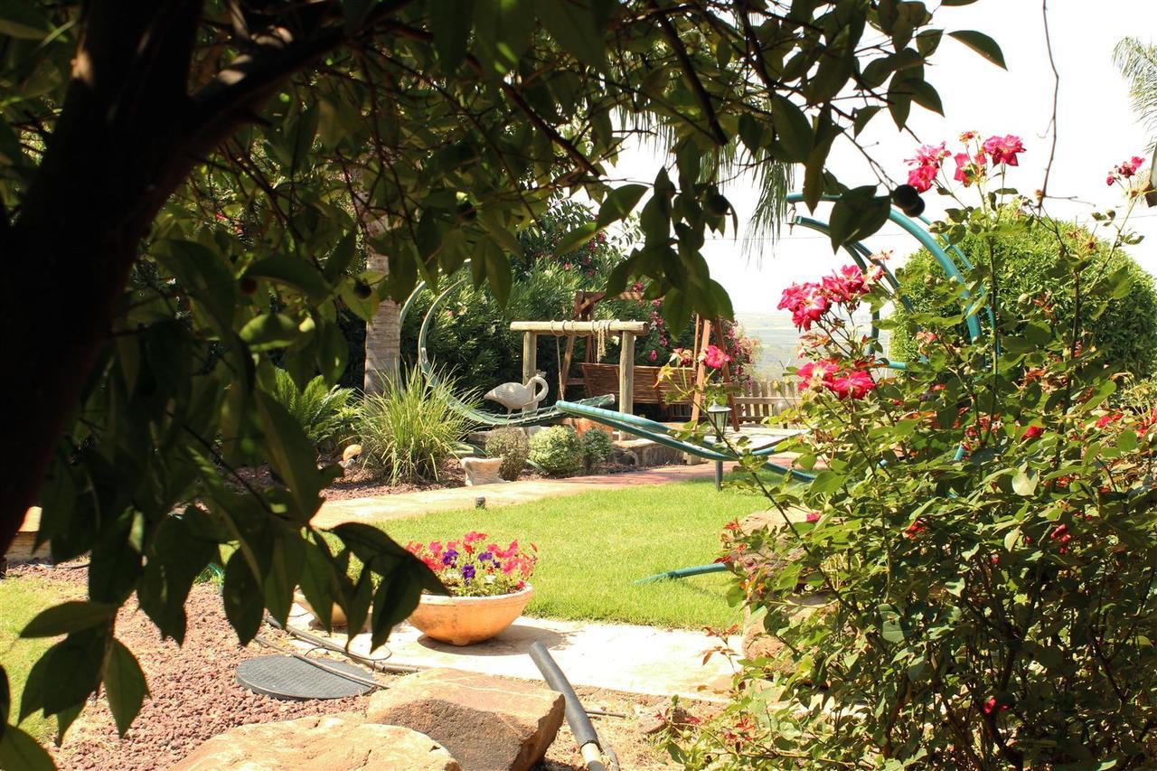 כחול ירוק בכפר Had Nes Exterior photo